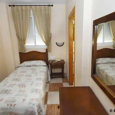 Hotel Sevilla *