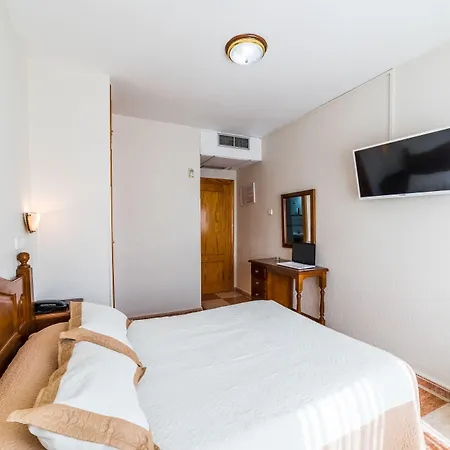 Sevilla Hotell *