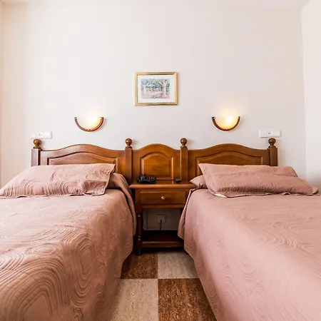 Sevilla Hotel *